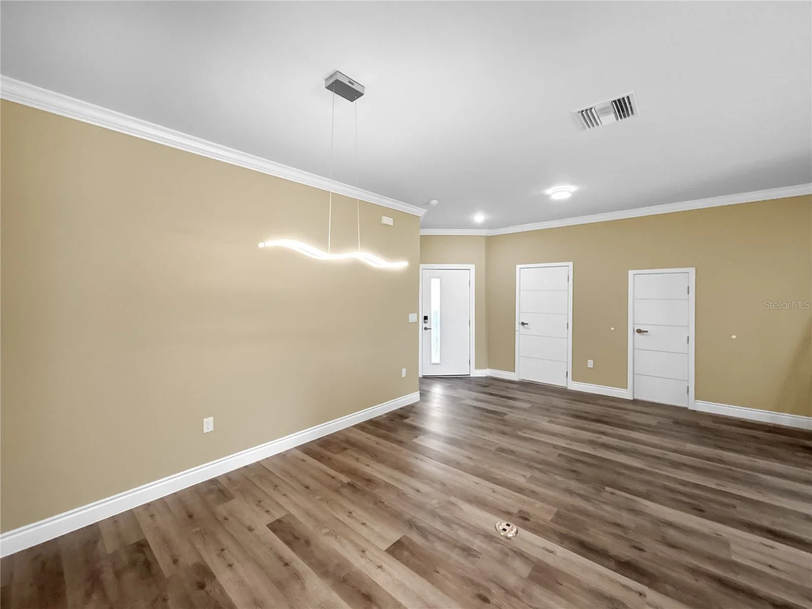 1839 BRENTWOOD 4