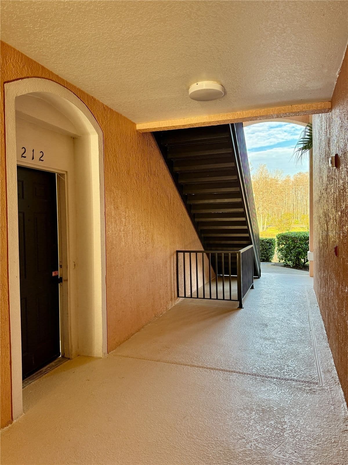13572 TURTLE MARSH LOOP 4