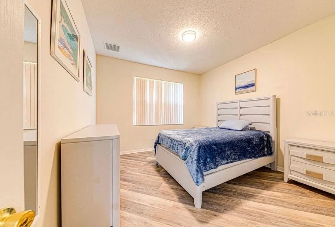 360 TUPELO 4