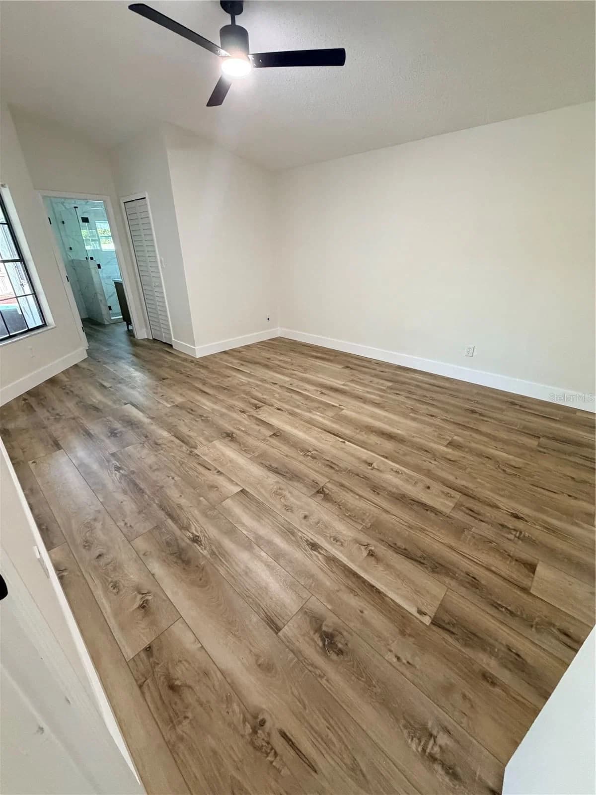 2943 WOOLRIDGE 2