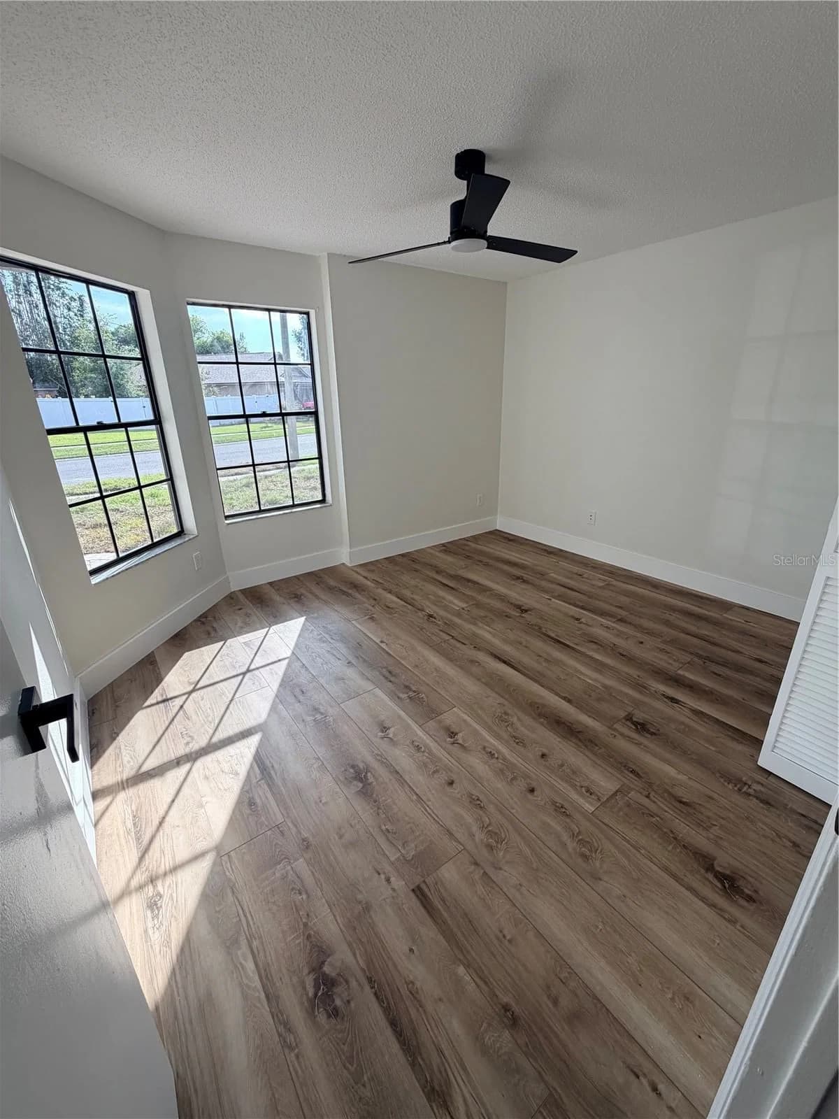 2943 WOOLRIDGE 5