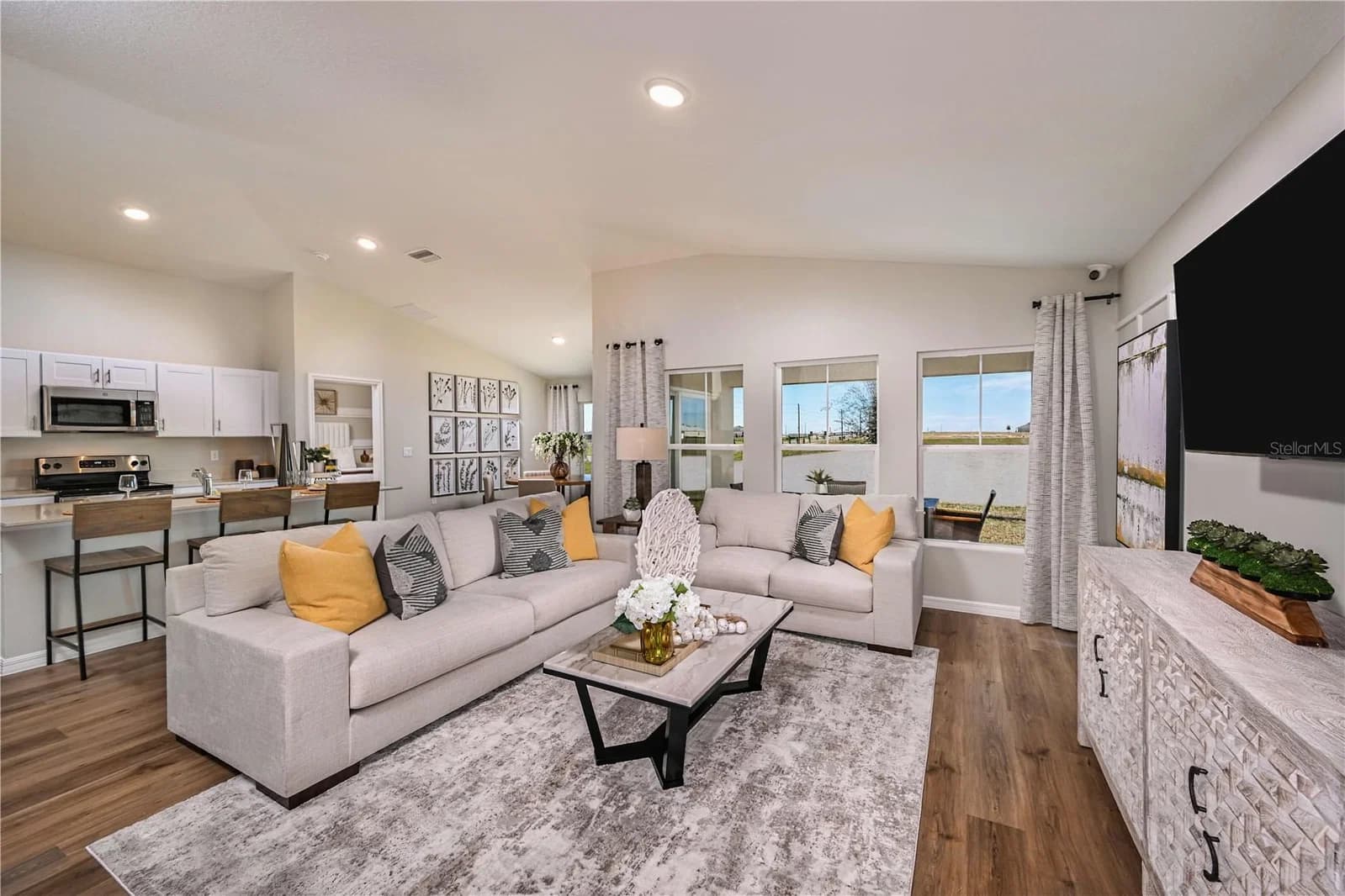 4184 RIVER BEACON 3