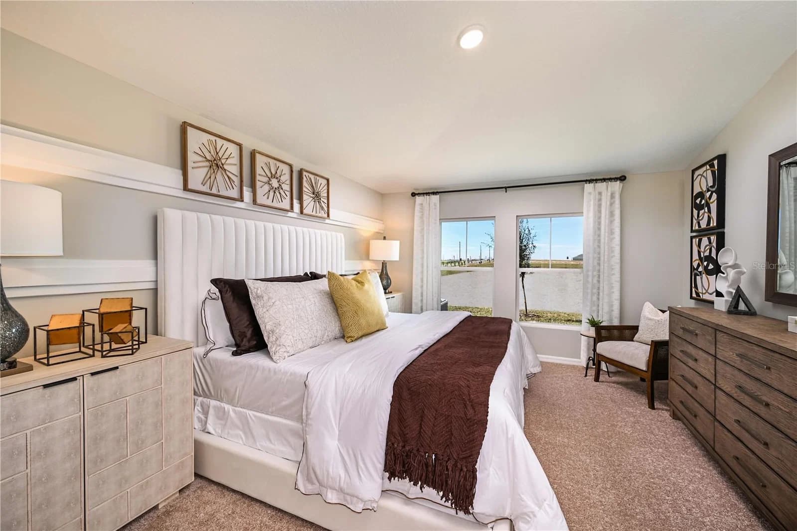 4184 RIVER BEACON 4