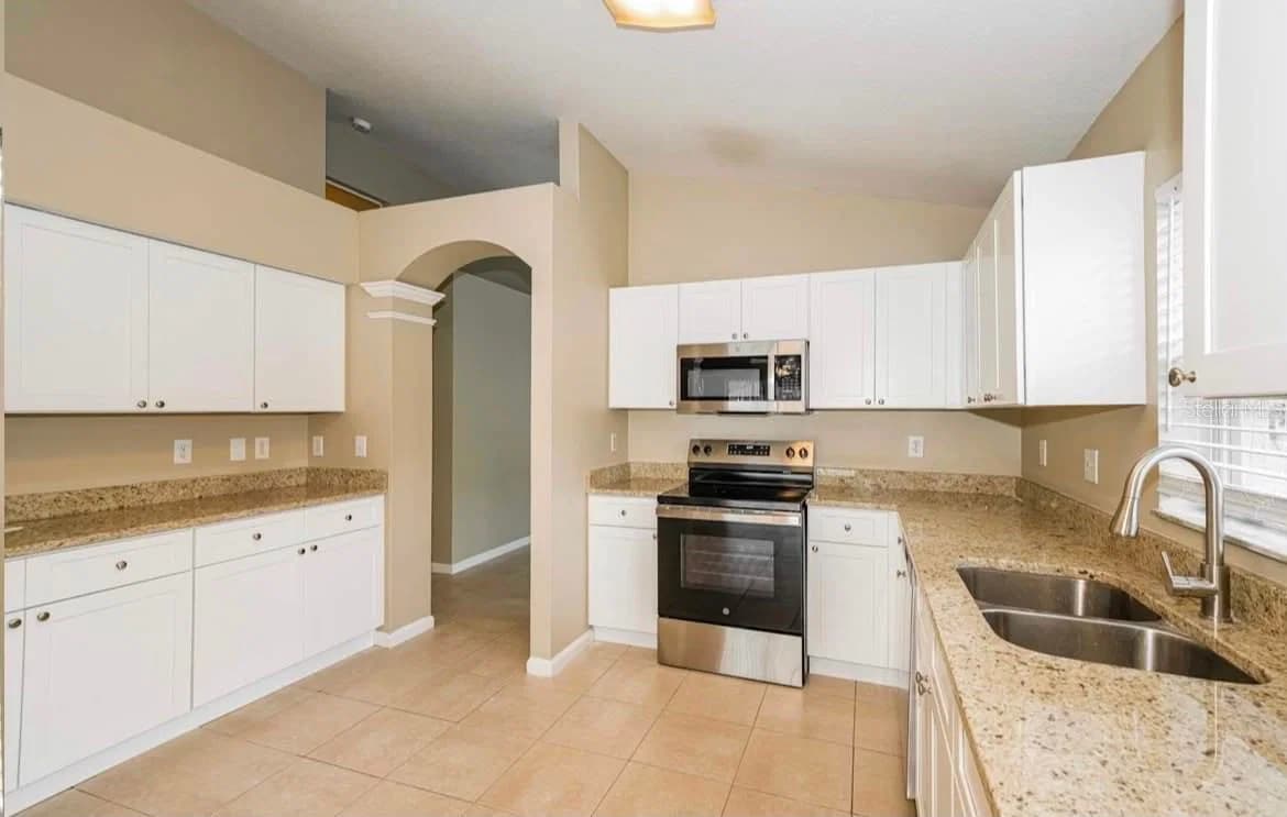1258 MERRIMACK 2