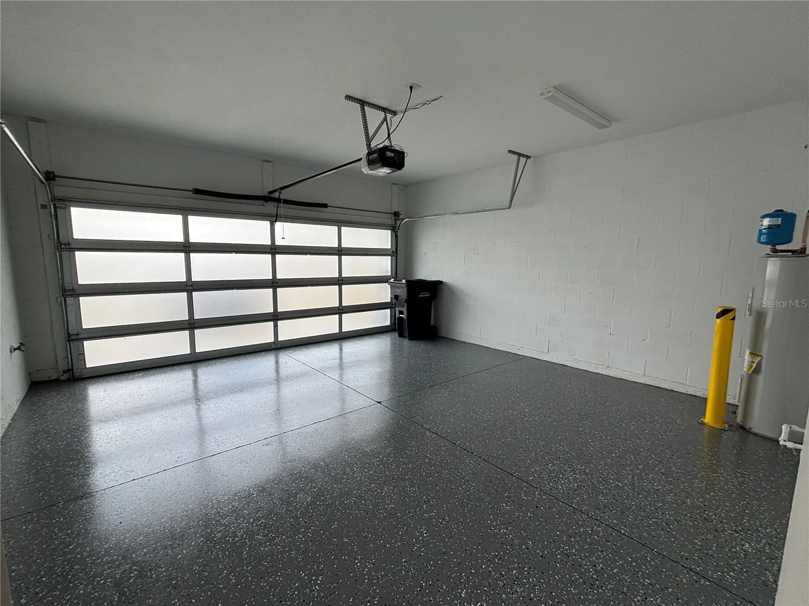 2045 GREENBRIAR 3