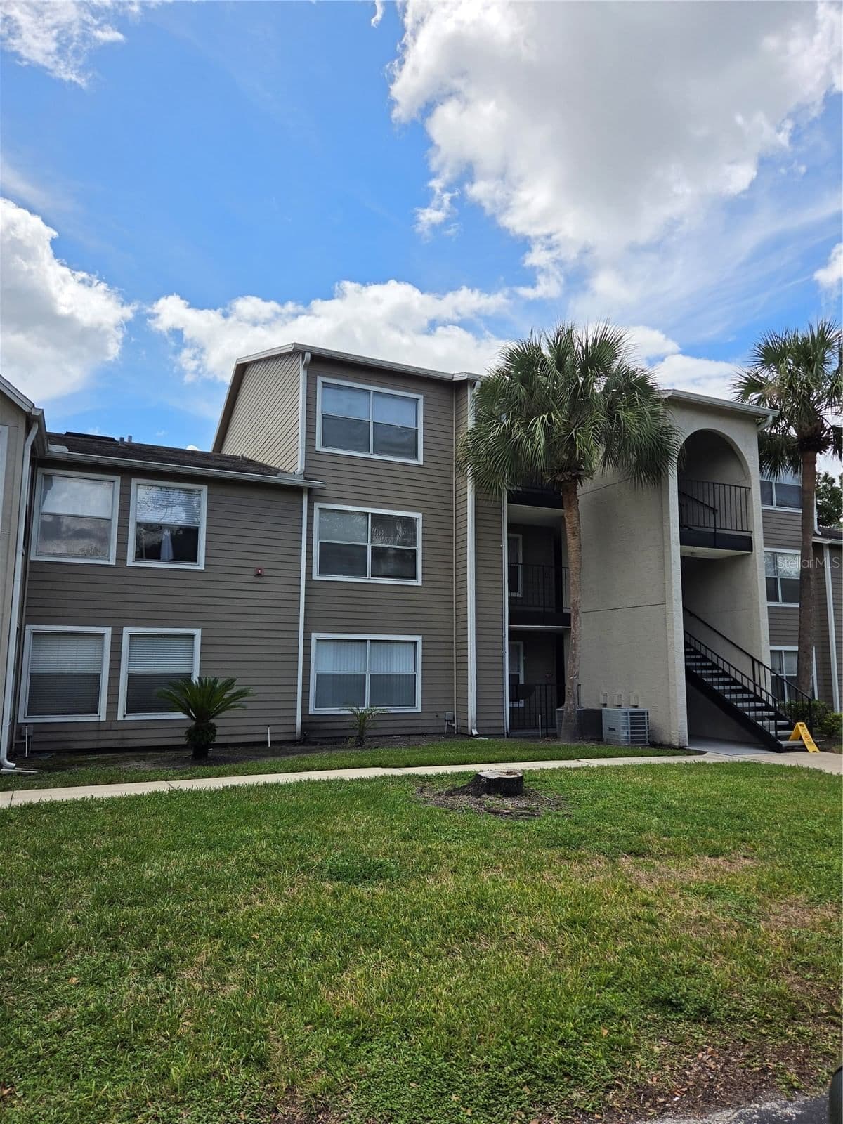 4704 WALDEN Circle #32, Orlando, FL 32811