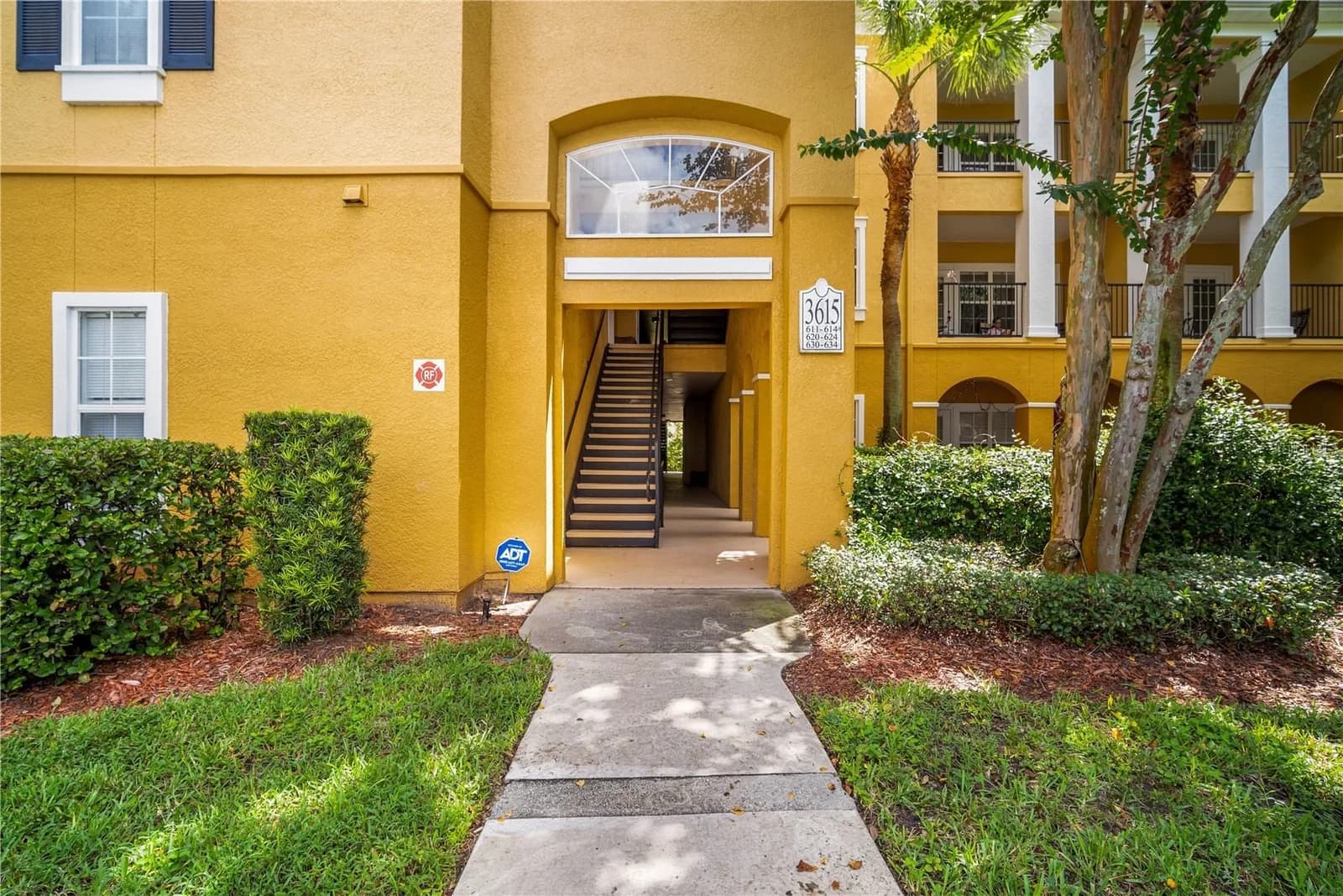 3615 CONROY Road #614, Orlando, FL 32839 2