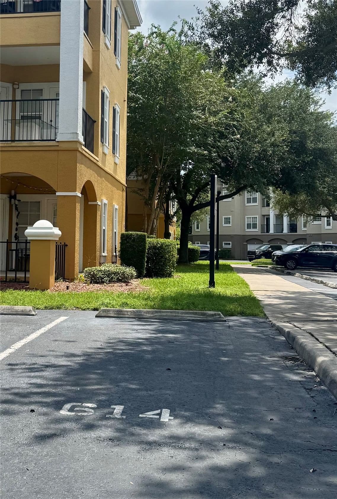 3615 CONROY Road #614, Orlando, FL 32839 3