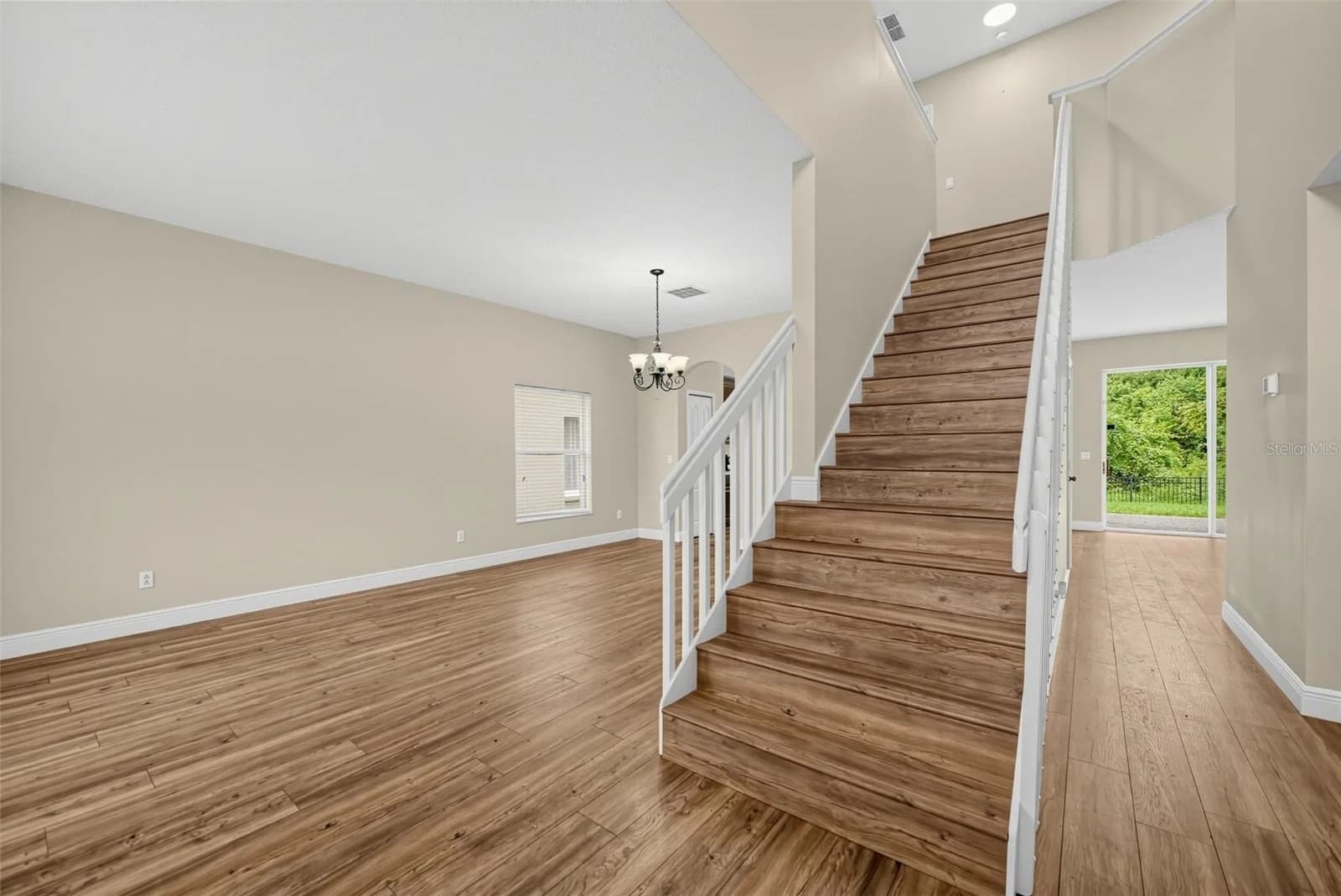 10106 HIDDEN DUNES Lane, Orlando, FL 32832 3
