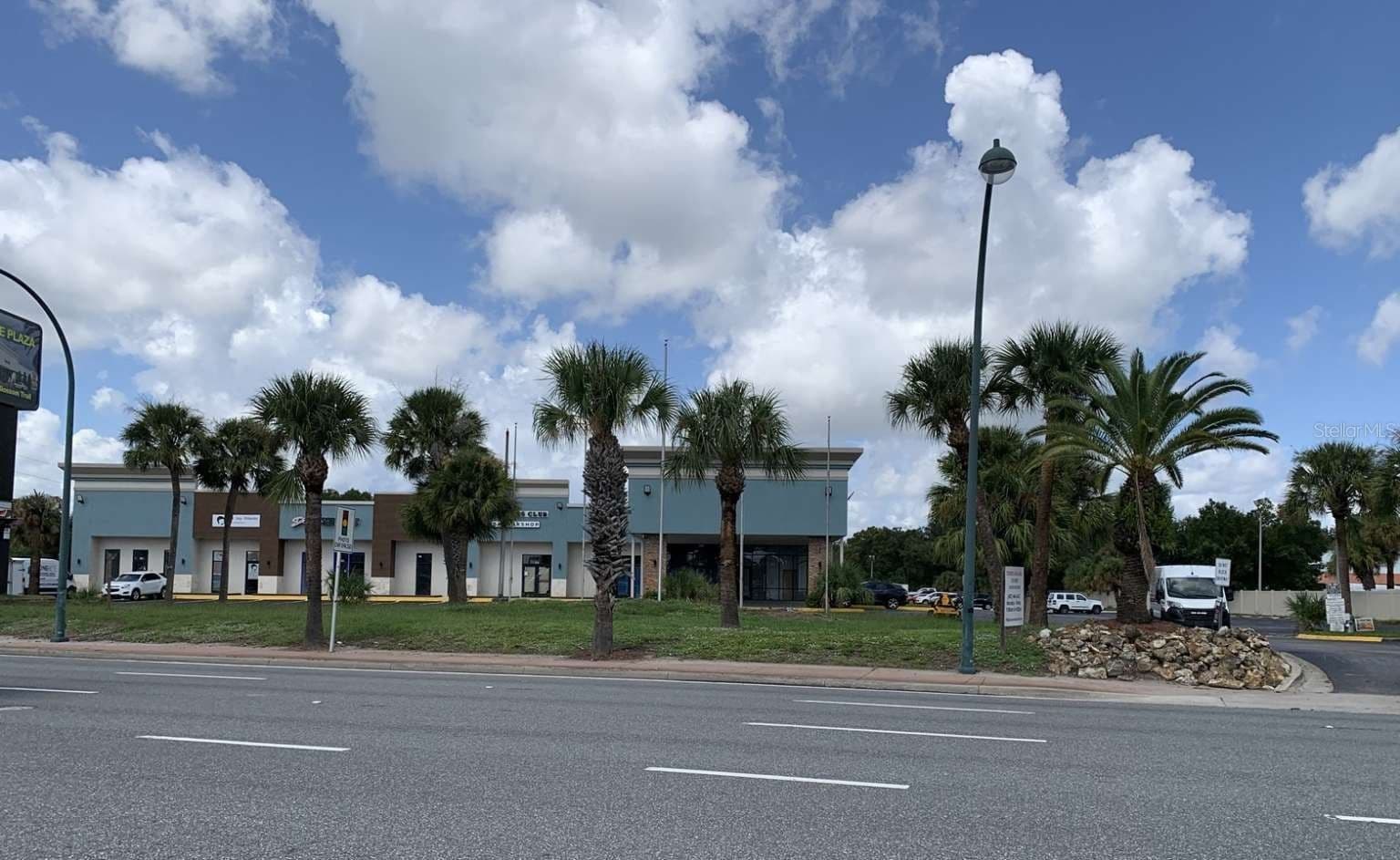 7900 ORANGE BLOSSOM Trail #1117, Orlando, FL 32809