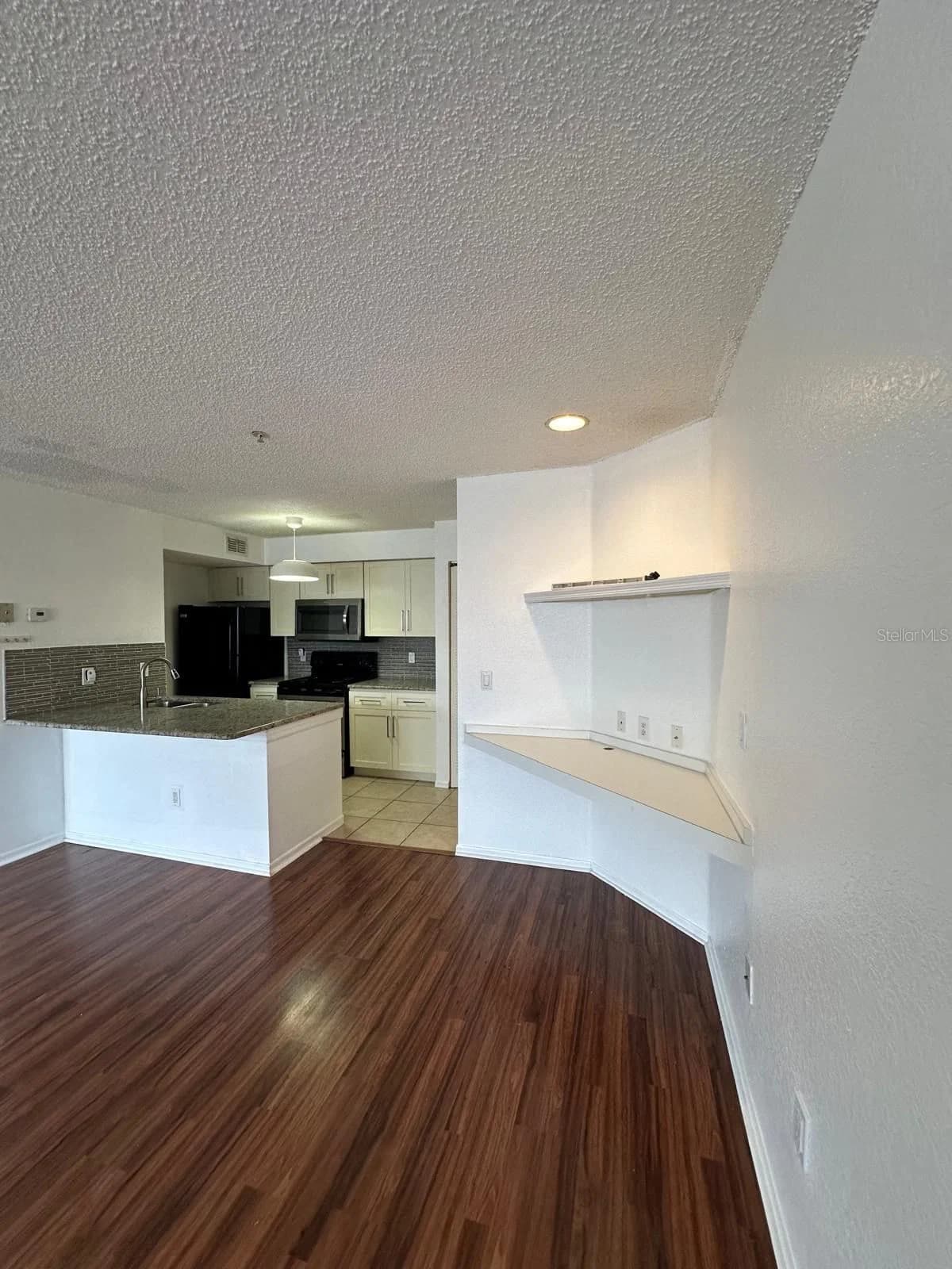 2210 GRAND CAYMAN, Kissimmee, FL 34741 3