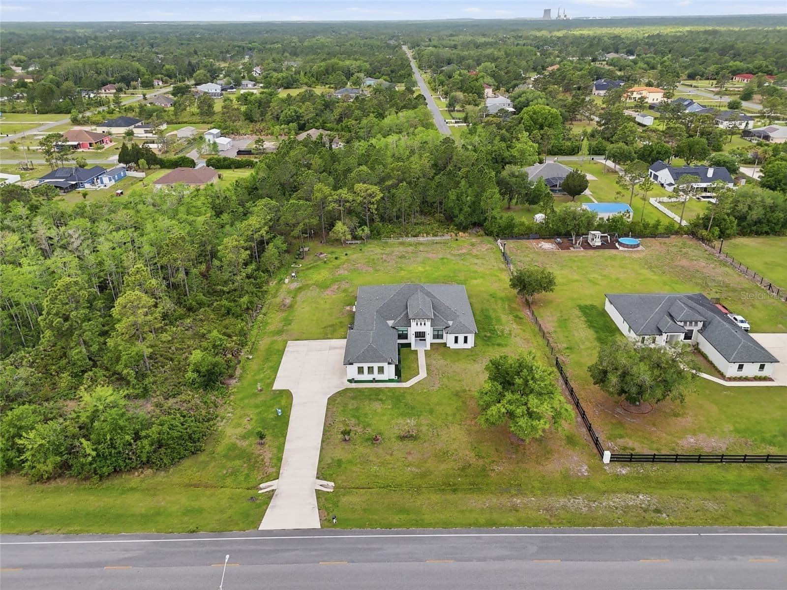 5700 BANCROFT Boulevard, Orlando, FL 32833 3