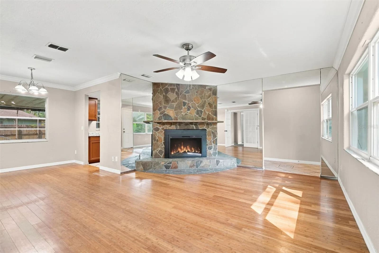 4027 WOODSONG Drive 5