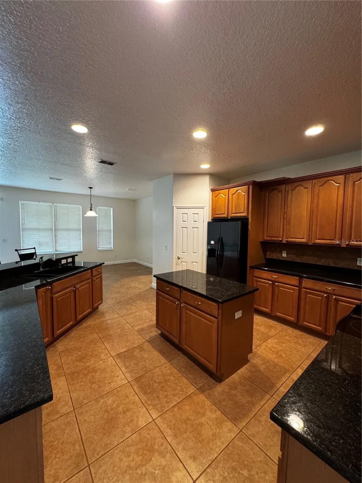 16330 BIRCHWOOD 3