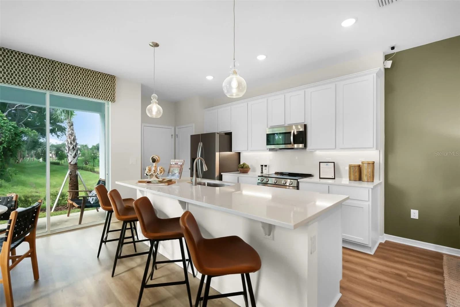 4457 STARLING GROVE Drive 4